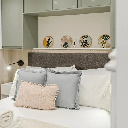 Dreamy Centre Retreat - Ideal For Couples - Pass The Keys