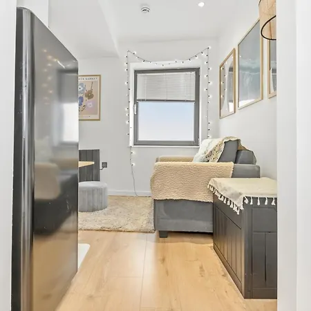 Dreamy Centre Retreat - Ideal For Couples - Pass The Keys